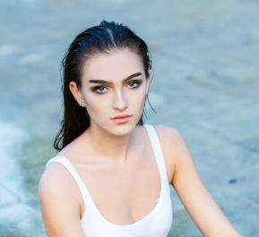 Linda Reyes headshot